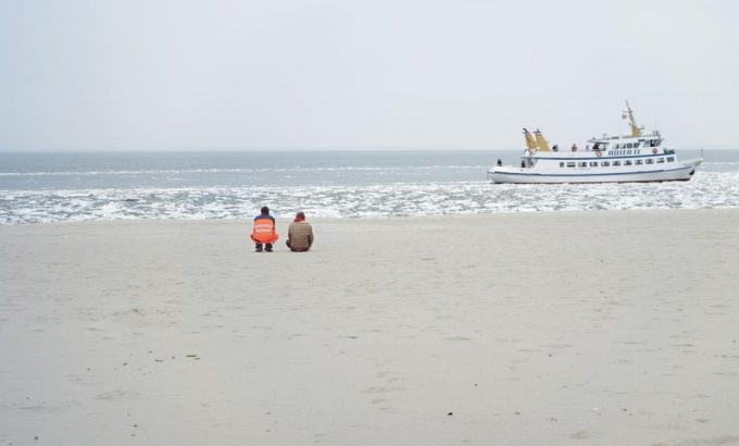 海报图
