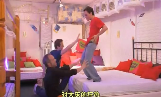 海报图