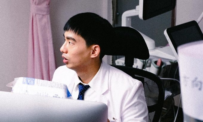 海报图